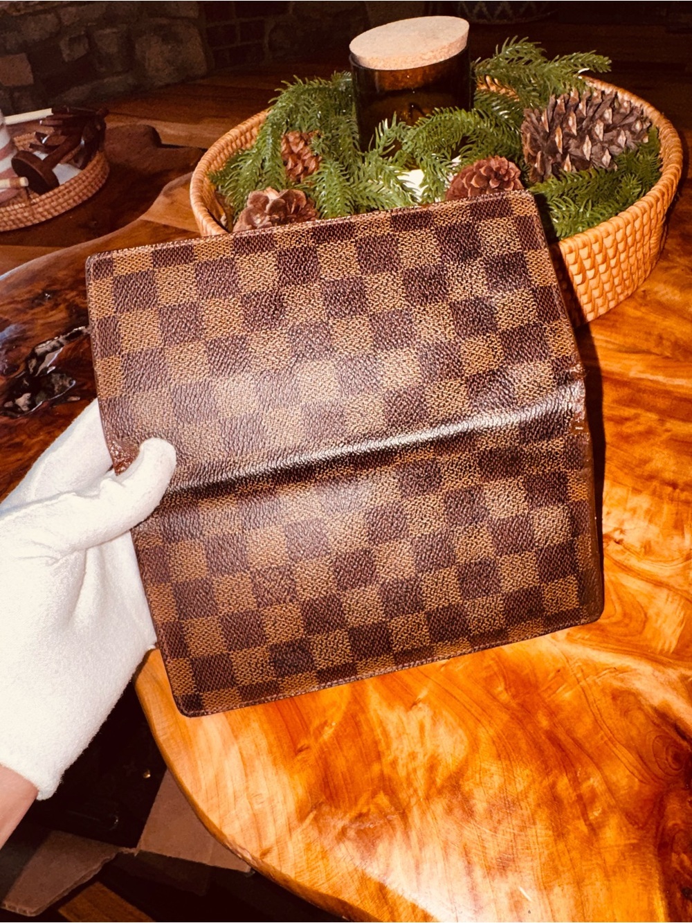 Louis Vuitton Damier Infini Porte feiulle
Brazza Long Wallet Purse/ authentic - Picture 14 of 15